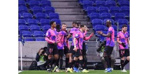 Il Paris Saint-Germain riconquista il primo posto dopo 30 round